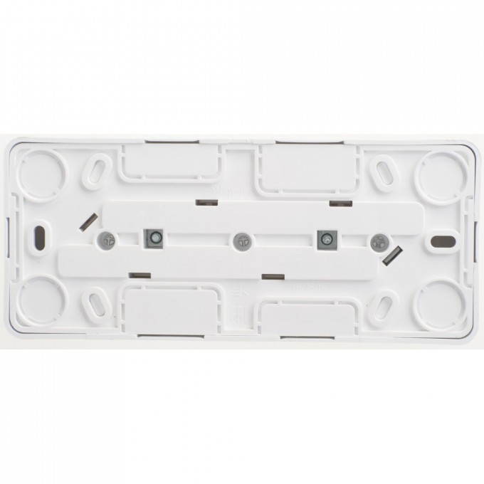 Розетка тройная SCHNEIDER ELECTRIC ЭТЮД с заземлением со шторками 16А 250B, белый, Россия PA16-012B